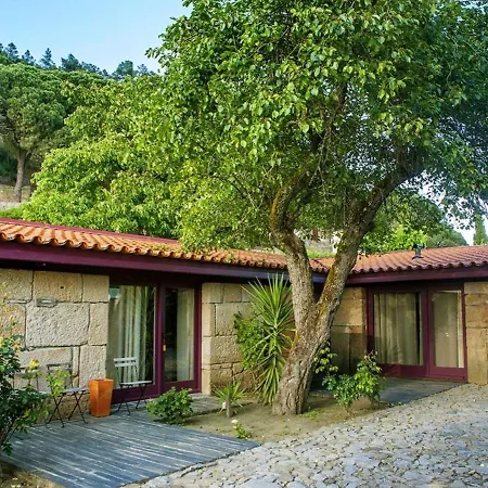 Dom wakacyjny Appealing Holiday In Carrazeda De Ansia With Terrace *