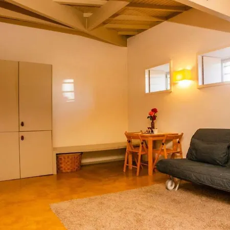 Dom wakacyjny Appealing Holiday In Carrazeda De Ansia With Terrace