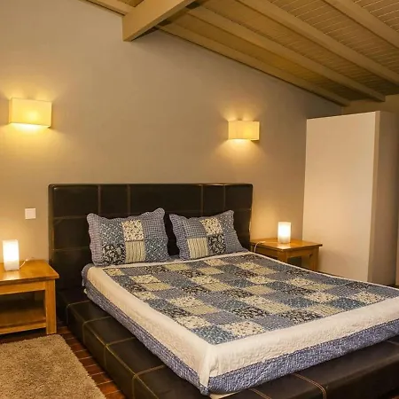 Appealing Holiday In Carrazeda De Ansia With Terrace Dom wakacyjny