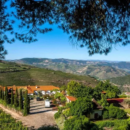 Appealing Holiday In Carrazeda De Ansia With Terrace * 트랄하리즈